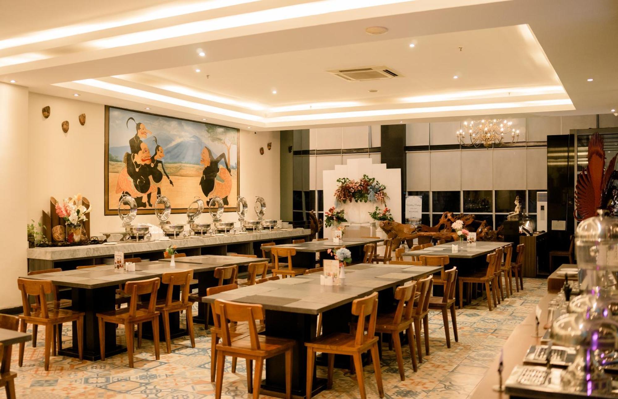Merapi Merbabu Hotels Bekasi Buitenkant foto