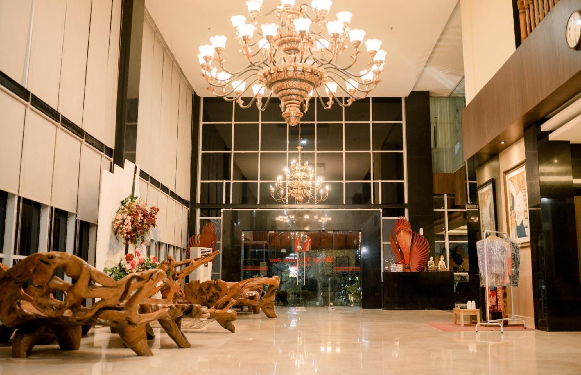 Merapi Merbabu Hotels Bekasi Buitenkant foto