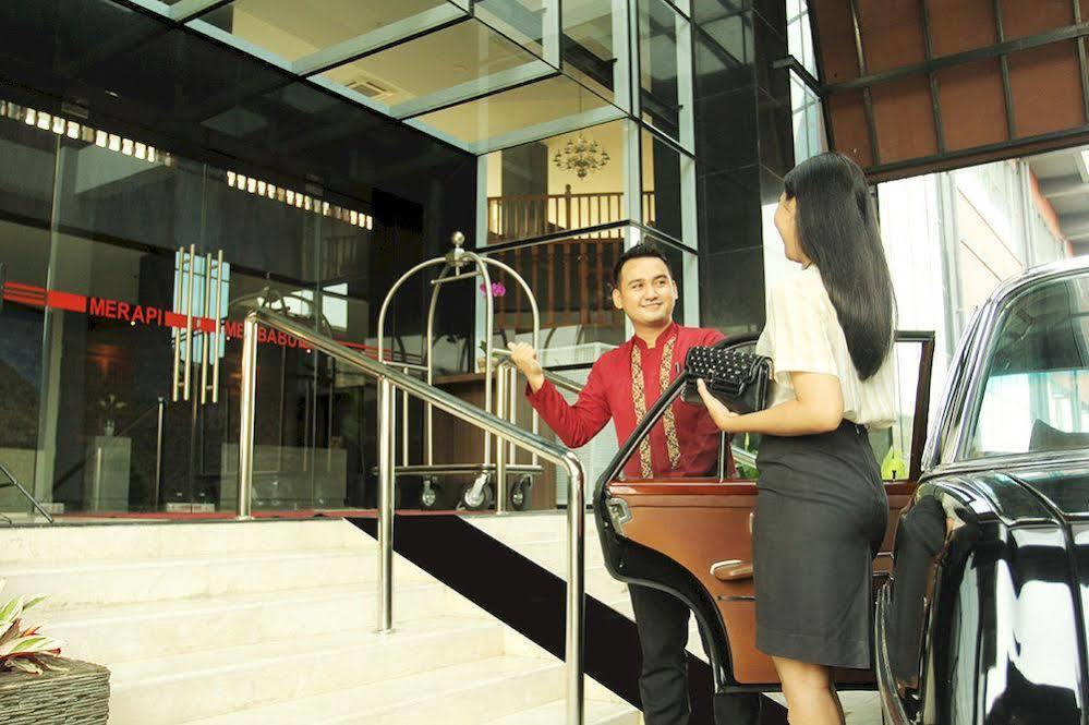Merapi Merbabu Hotels Bekasi Buitenkant foto